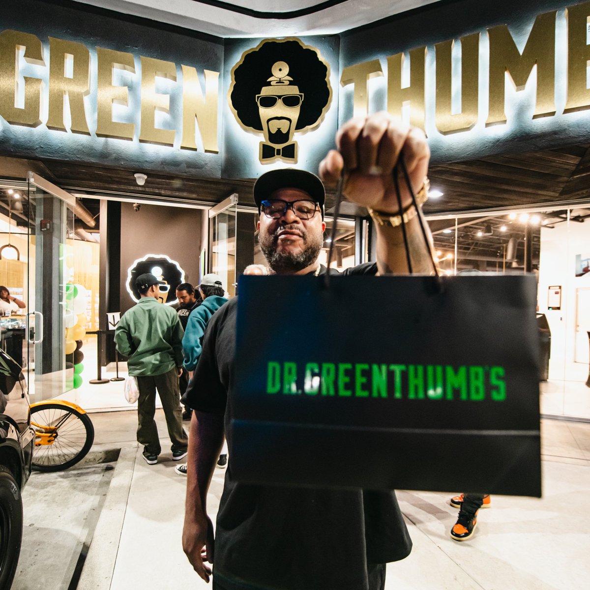 Dr. Greenthumb's ™️ tweet media