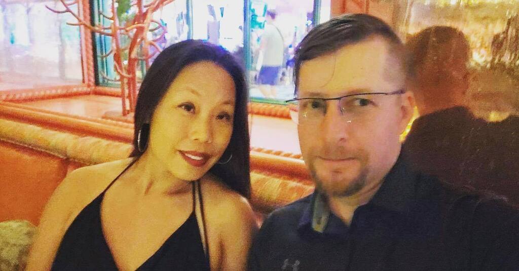 Comped night at the @bellagio. Celebrating getting our citizenship and applied for our passports. #datenight @hmkshots instagr.am/p/CrZuEvgrtex/