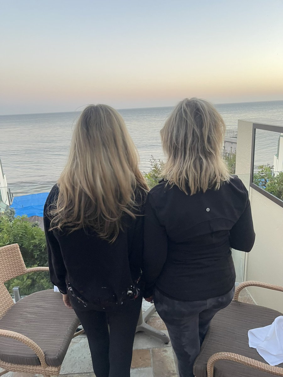 Great time in CA with <a href="/LauriEberhart/">Lauri Eberhart</a> 🌊