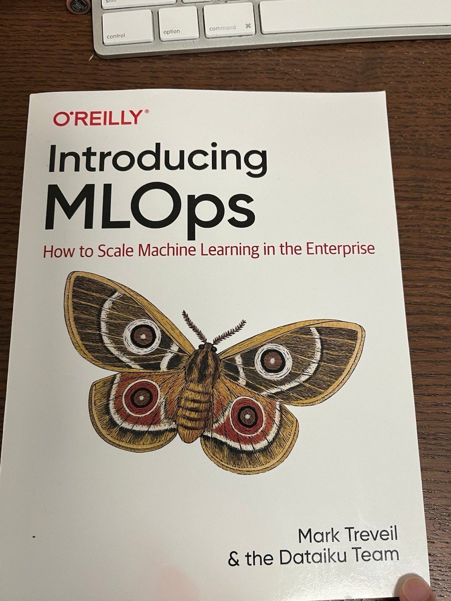 Anonyeecd's tweet photo. Recommend Mark Treveil Introducing MLOps - how to scale machine learning in the enterprise https://t.co/sKYhg01RBr