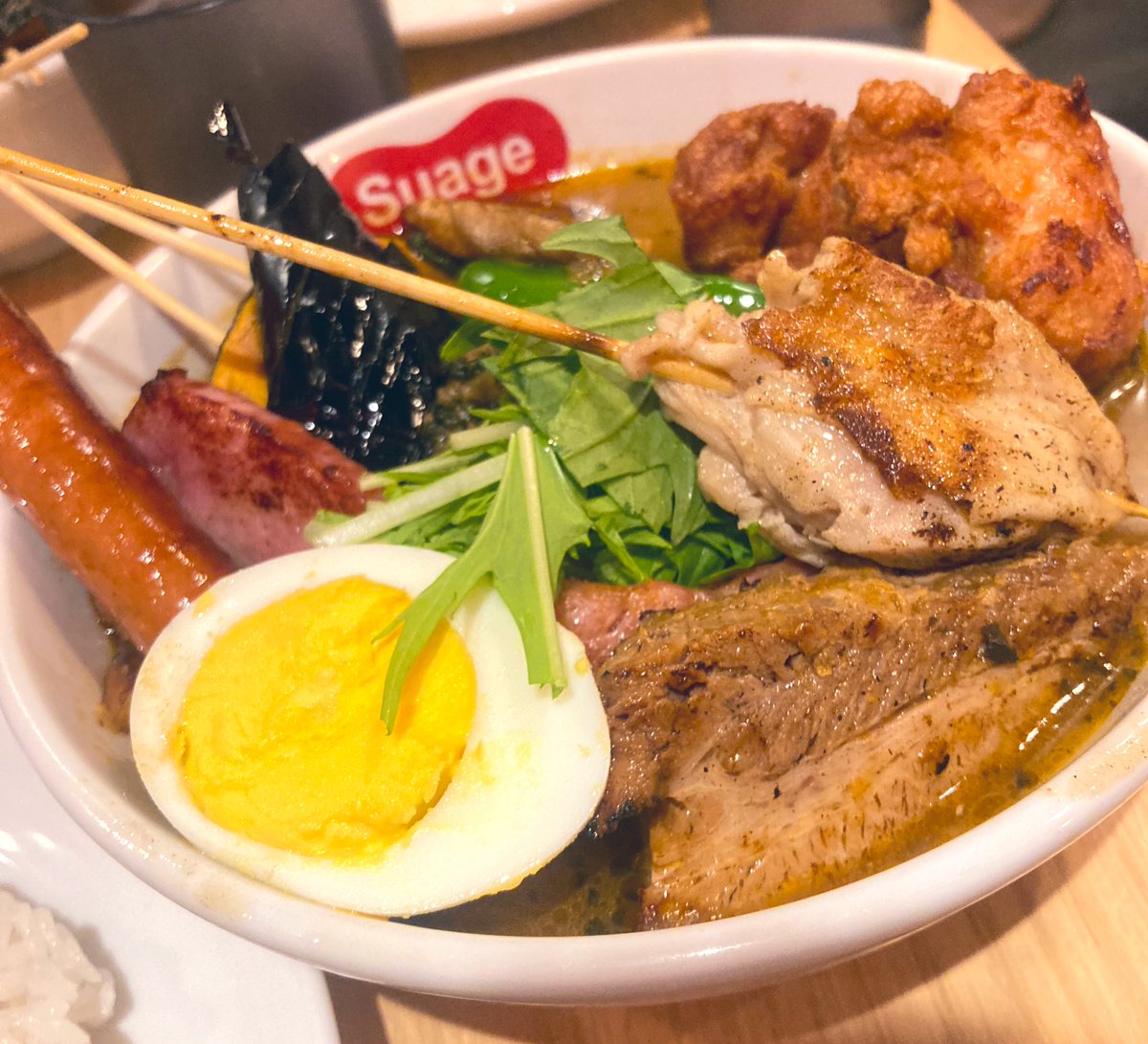 katsuage_com's tweet photo. 勝揚げスープカレー開発しよ https://t.co/jzjDGjnBEC