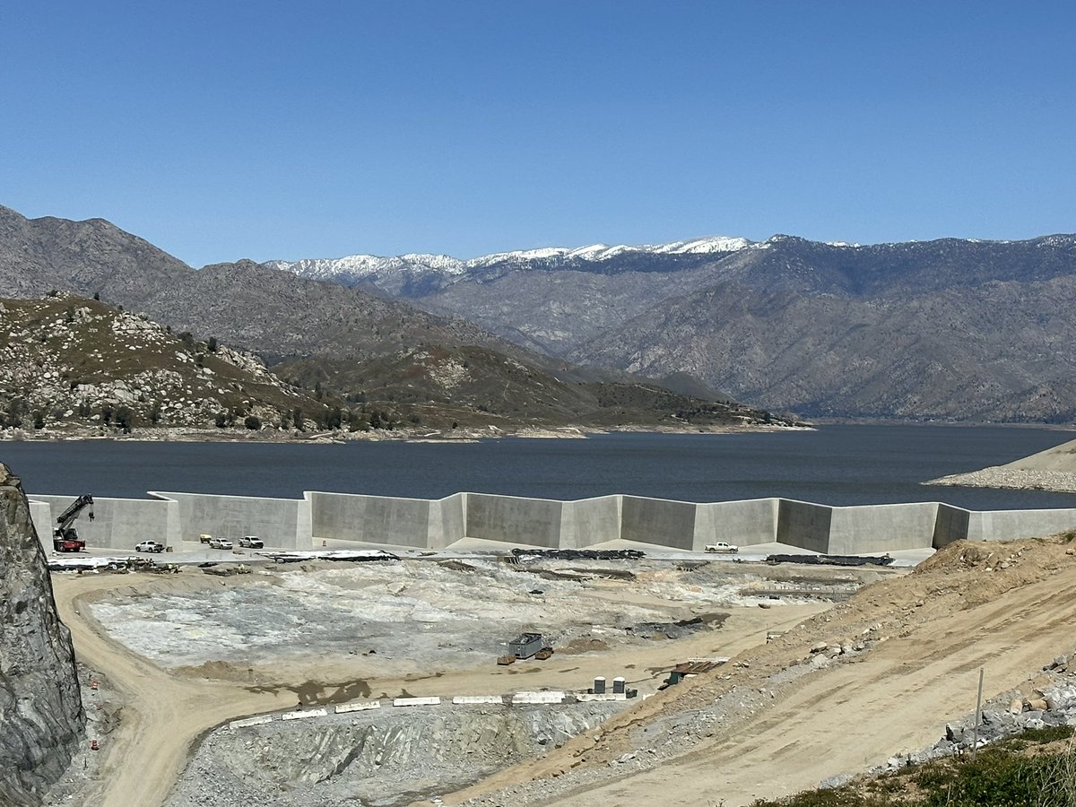 Outflows from Isabella dam briefly went up to 6,025cfs today (on way to a planned 7,000cfs) but were dropped down after some vibration in the power plant. Plan is to release more from the side gates.