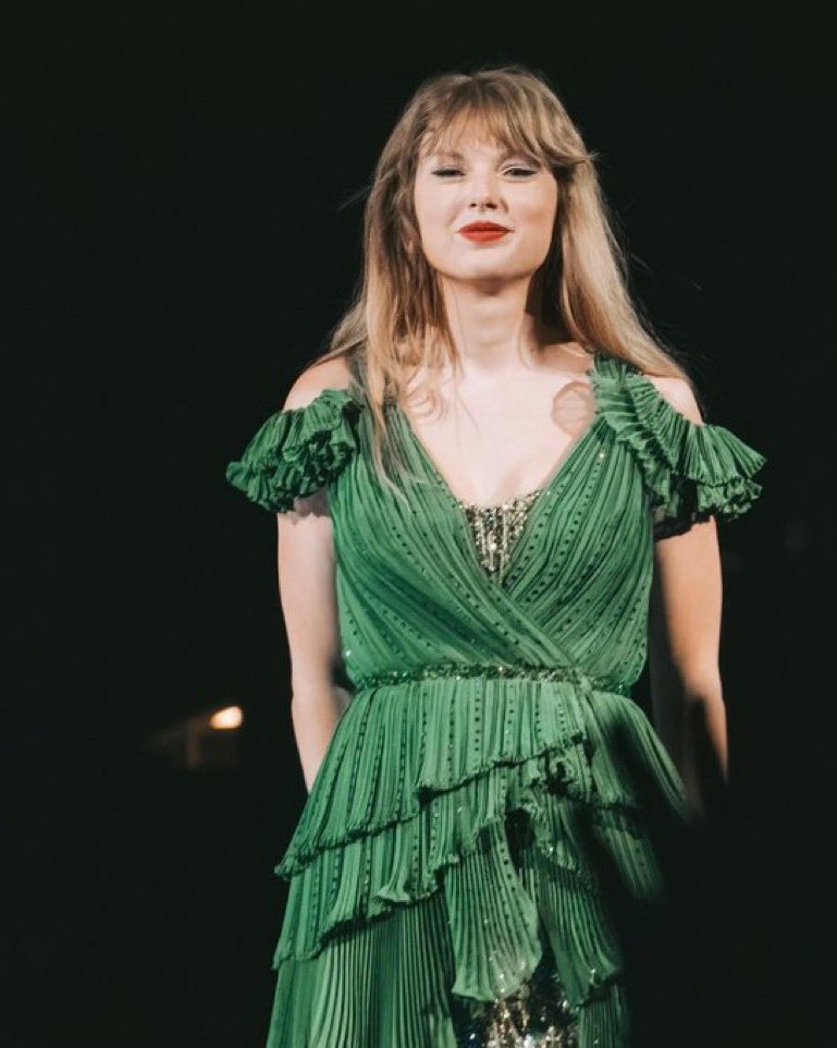 green dress song Taylor Swift Green Dress from August at Eras Tour