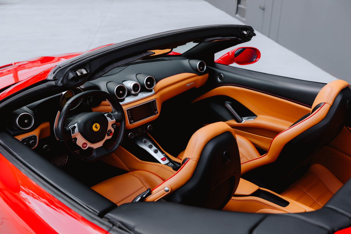 _lephotos's tweet photo. Rarri bois 
#car #carporn #exotic #rarri #ferrari #ferraricalifornia https://t.co/uaIg3eky30