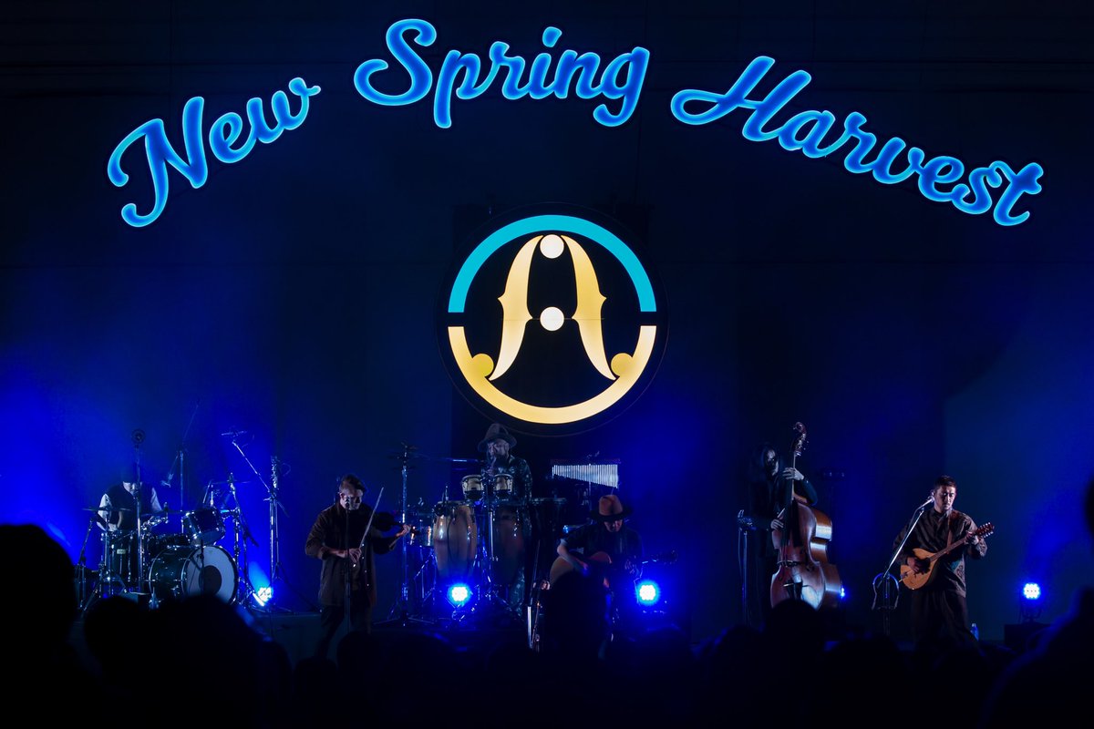 kazuyakohsakaa's tweet photo. 23.04.09 撮影 OAU "New Spring Harvest" @大阪城音楽堂
お疲れ様でした!
ありがとうございました!
Instagramで別写真アップしてます
#OAU #oaujp
#OVERGROUNDACOUSTICUNDERGROUND
#NewSpringHarvest
#大阪城音楽堂 https://t.co/yPK8UHM7Tx