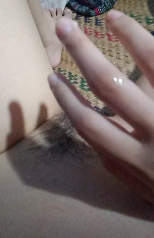 Hsuhsu33209408's tweet photo. wanna lick my pussy? https://t.co/YNbvPsPSqy