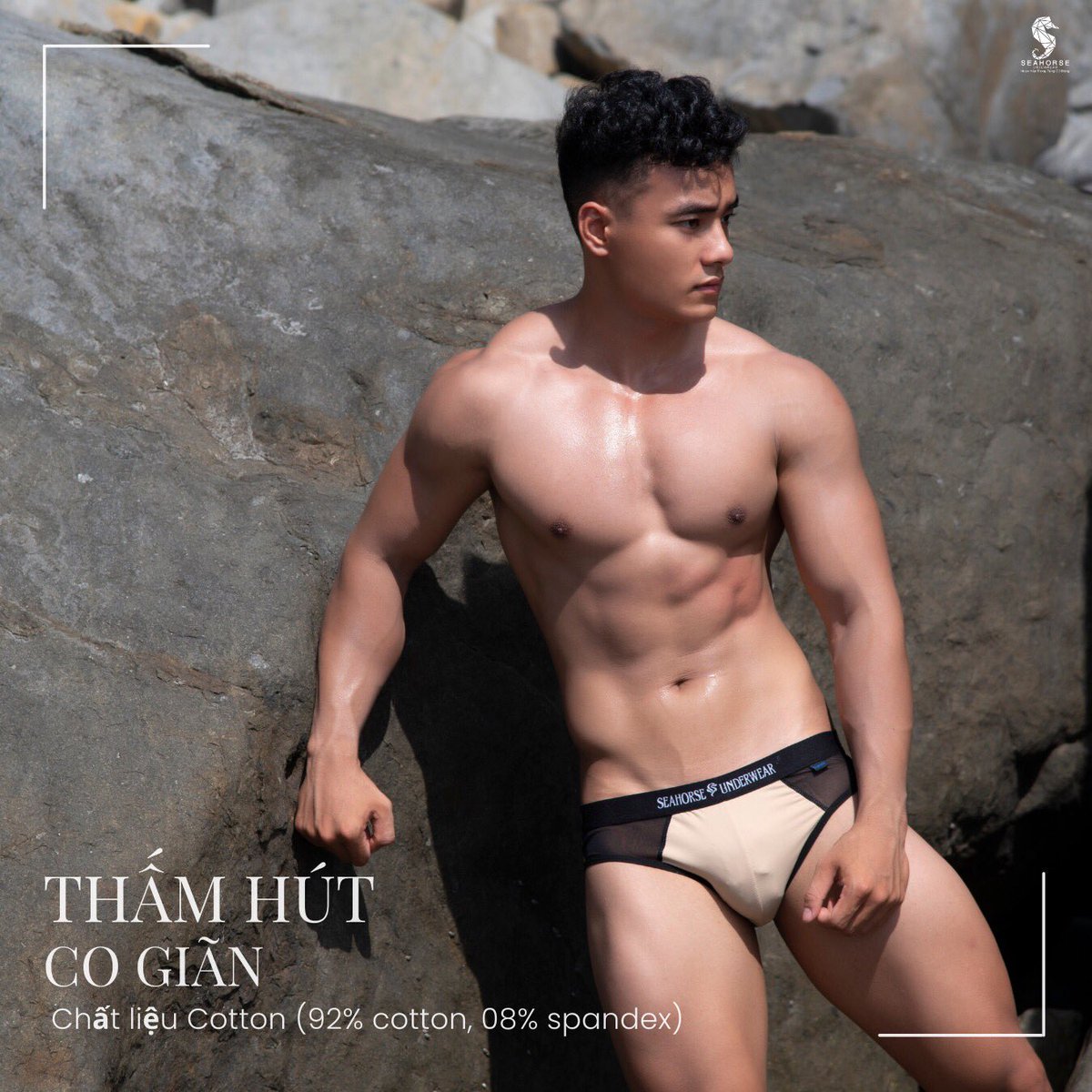 SEAHORSE_VN's tweet photo. Model Bryan Mai Văn Phước trong bộ ảnh cực cháy cùng thương hiệu  Seahorse Underwear 🔥🔥
BASIC - ĐƠN GIẢN -CUỐN HÚT  
 Quần lót nam LX052: https://t.co/nlfCs6Sksg
#seahorseunderwear #dolotnamcaocap #basicunderwear #basic #boxer #bikini #thongs #jocktraps https://t.co/Ny2AqSP0eA