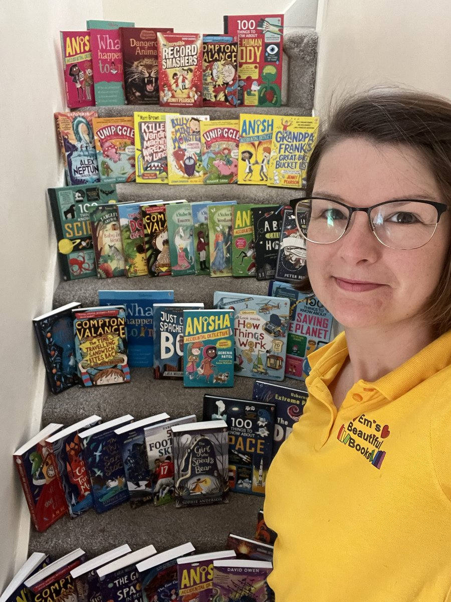 Oooh what an exciting week last week! Delivering these orders and freebies to <a href="/StBarnabasSch/">St Barnabas CE Primary School</a>  following a book fair! Enjoy! 

#bookfair #readingforpleasure #fortheloveofreading