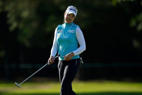 A Lim Kim leads Chevron; Ko, Thompson miss cut espn.com/golf/story/_/i…