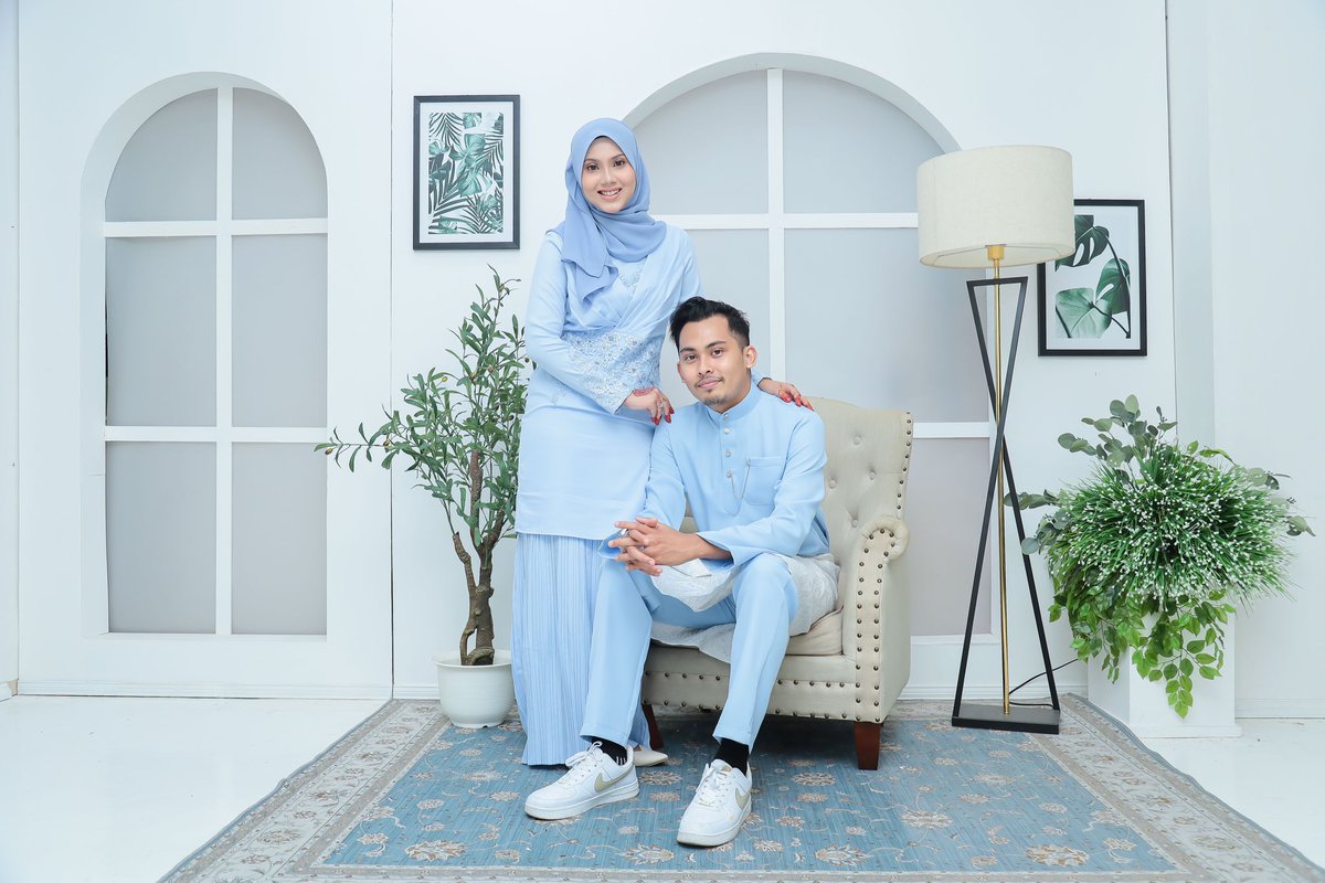 fiqsically's tweet photo. selamat hari raya dari kami 🫰🏼💙
#teambabyblue #shr https://t.co/B6vDHtAFDH