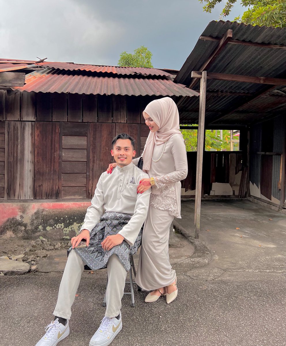 fiqsically's tweet photo. eid mubarak with sayang 𓆩♡𓆪 https://t.co/MGinyu0Y1F