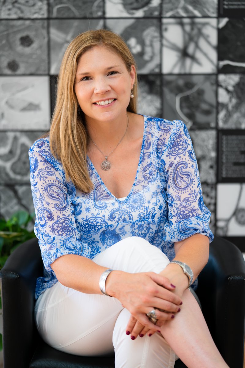 WoCaNet's tweet photo. Ready to be inspired by an amazing scientist? Join us at Wocanet2023 and hear from 🌟Dr. Erin Tranfield🌟 the genius in electron microscopy🔬 Her incredible knowledge and inspiring career are sure to leave you feeling empowered &amp; help you achieve your research dreams🚀💪 https://t.co/KtKtD5LFBu
