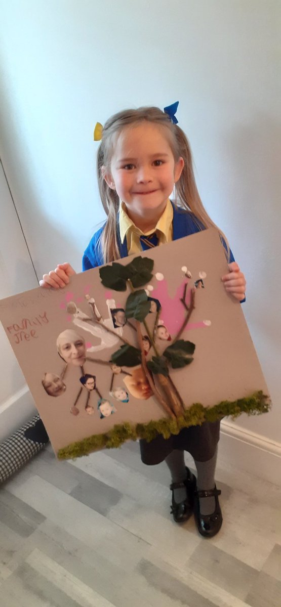 JFCleanUp's tweet photo. Loved doing our #familytree homework @StMaryB17 #family #tree #crafts #artwork #backatschool https://t.co/uJqMlB4Hu8