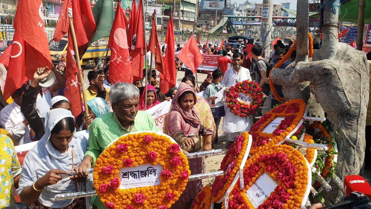 This morning, survivors of the Rana Plaza collapse together with the @ngwfinfo held a memorial at the Rana Plaza site. They demanded that 24 April be declared a national day of mourning on which government & industry representatives should honour those who died & were injured.