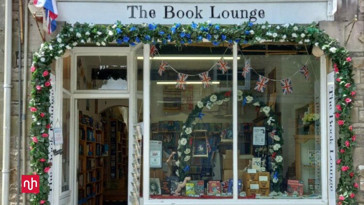NottingHillEds's tweet photo. On Independent Bookstore Day, support your local bookshop. For northern readers, pay a visit to @The_Book_Lounge in the market town of Kirkby Lonsdale, featured in ‘Bookshop Tours of Britain’ > https://t.co/suPbVUtrgF #independentbookstoreday @yalebooks #bookshoptoursofbritain https://t.co/8kdUUVInA0