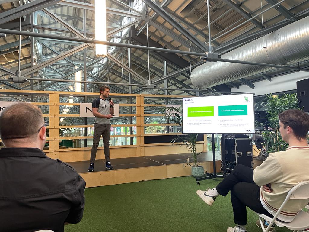 ConorKerley's tweet image. Long but great weekend at #NDRC &amp;amp; #Dogpatch Labs #FoundersWeekend

Surrounded by great people with great ideas, energy + passion!  

Something big coming to compliment my nutrition product company, @phytaphix 

Thanks again @NDRC_hq , @dogpatchlabs @cupofjooe_ &amp;amp; @VickyHensler