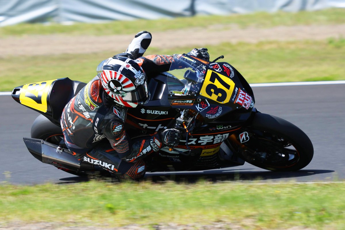 suzuka_event's tweet photo. 『8耐トライアウト1stステージ』エントリーは48台(30チーム)。その内、#鈴鹿8耐 の出場権を見事獲得した10チームを発表！

その①
・SDG Honda Racing
・@autoraceube_r
・@SIRacing17
・AKENO SPEED･YSP OSAKA MINOH
・@HADRwithSHOWA https://t.co/fZq6JIZaaT