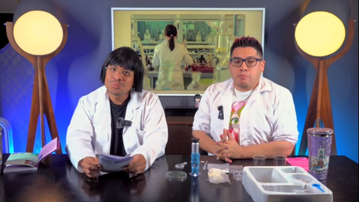 𝙆. 💀 on Twitter "Lord Farquaad y Franco Escamilla juntos por primera