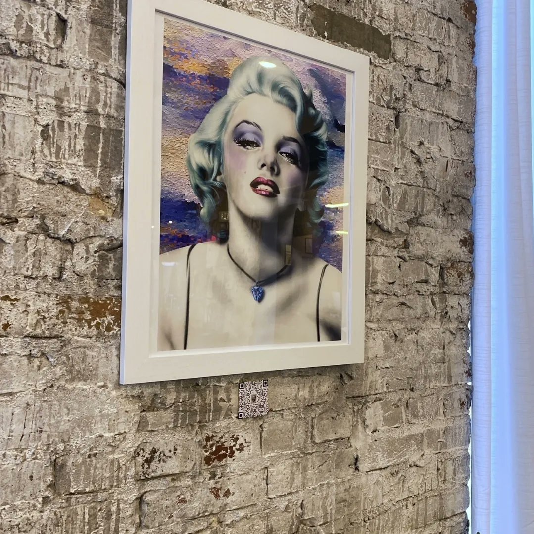 FindArtFrame tweet media