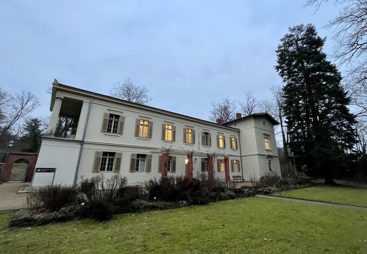 Goffin Lab Tanimbar tweet media