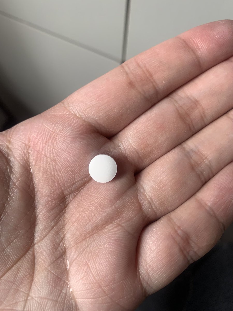 JamesCageWhite's tweet photo. Eat medicine as reward. It’s my fate https://t.co/wmNKfOHZFi
