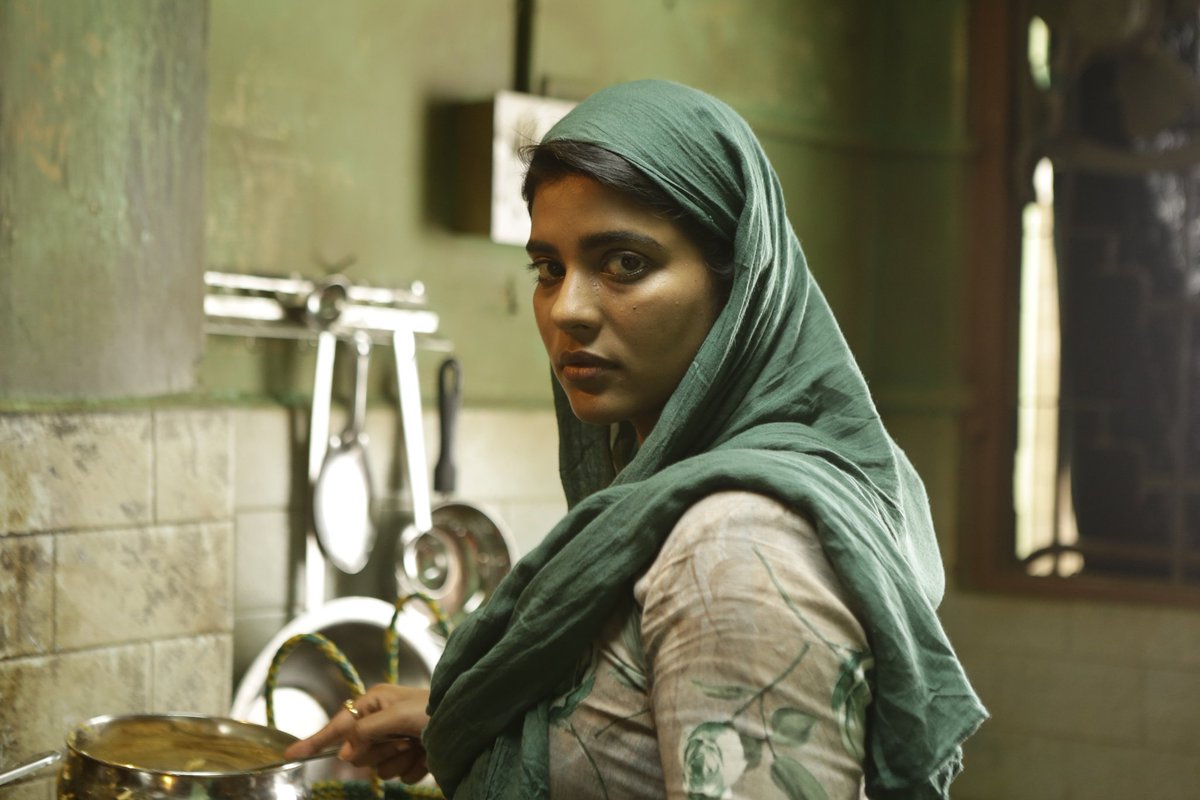 ManoManz2's tweet photo. #Farhana will provide a nuanced &amp; insightful look into the experiences of not just Farhana but women in general.

@aishu_dil @selvaraghavan @aishwaryadutta6 @anumolofficial @JithanRamesh @sivadigitalart @nelsonvenkat @prabhu_sr @DreamWarriorpic @johnsoncinepro 

#ஃபர்ஹானா https://t.co/Jq0tSZyFbc