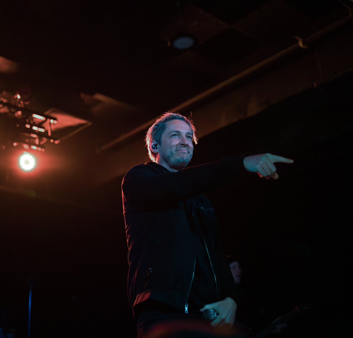 maybagels's tweet photo. Just a few snaps of @TheWordAlive at @ConcordHall last night. It was an absolute blast! Thank you @tellesmith for opening up the pit 🫡 🖤 https://t.co/1nU5d0Fvu7