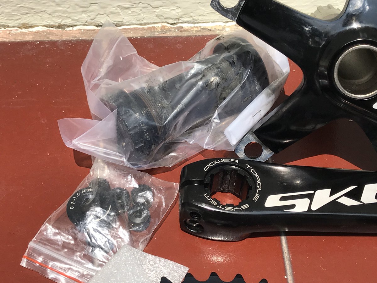 782secondstuff's tweet image. #fnfjb wts crankset + pedal set

harga lokasi dm