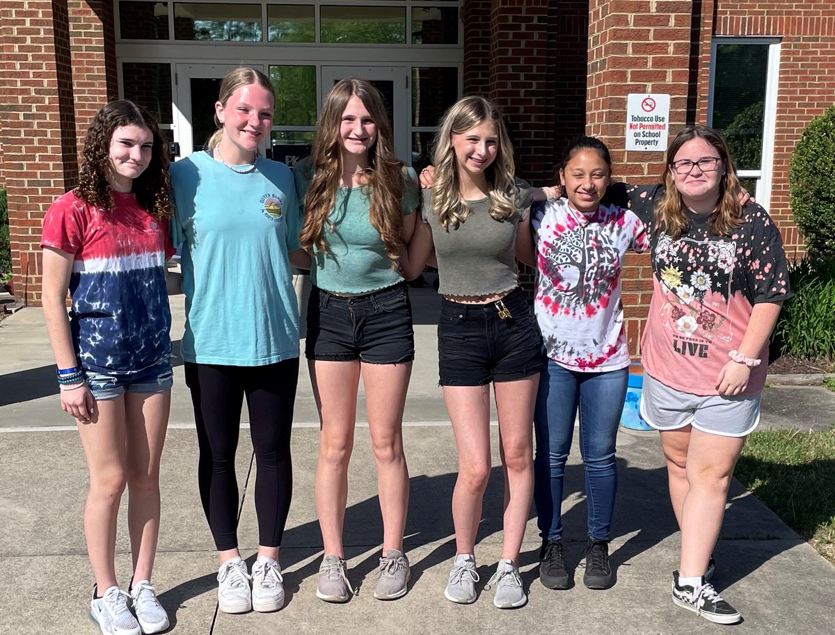 Members of HHMS Jr BETA and SCA assisted at CSPS last week!