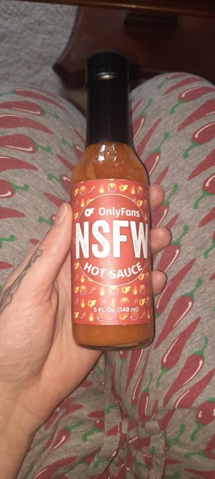 Got the OnlyFans hot sauce 🔥   . . &bull; spicy &bull; nsfw &bull; of &bull; https://t.co/4EgnCAgo1T