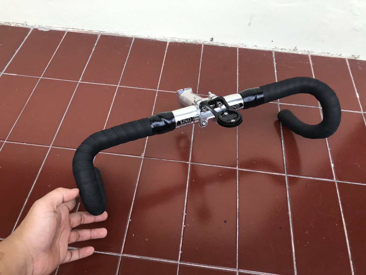 782secondstuff's tweet image. #fnfjb wts dropbar uno 42cm + bartape pro comfort + Stem ritchey 110mm 7 derajat