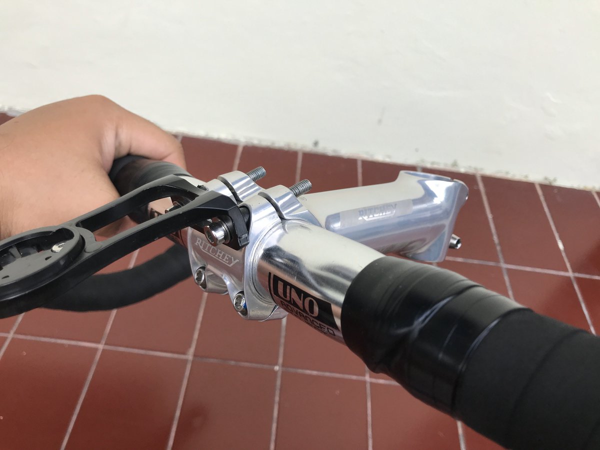 782secondstuff's tweet image. #fnfjb wts dropbar uno 42cm + bartape pro comfort + Stem ritchey 110mm 7 derajat