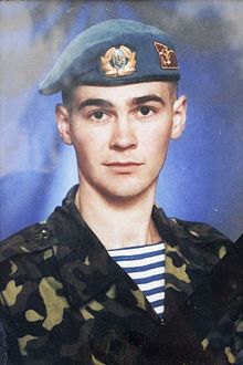 falledlenin's tweet photo. В цей день 1984 року народився Віктор Бабюк — ст. солдат ЗСУ 95 оамбр. Загинув 31.07.2014 від снайперської кулі під Шахтарськом. Залишилися дружина, 3 дітей, батьки та 7 братів та сестер. Нагороджений орденом «За мужність» III ступеня (посмертно). https://t.co/TPkSP3muUN