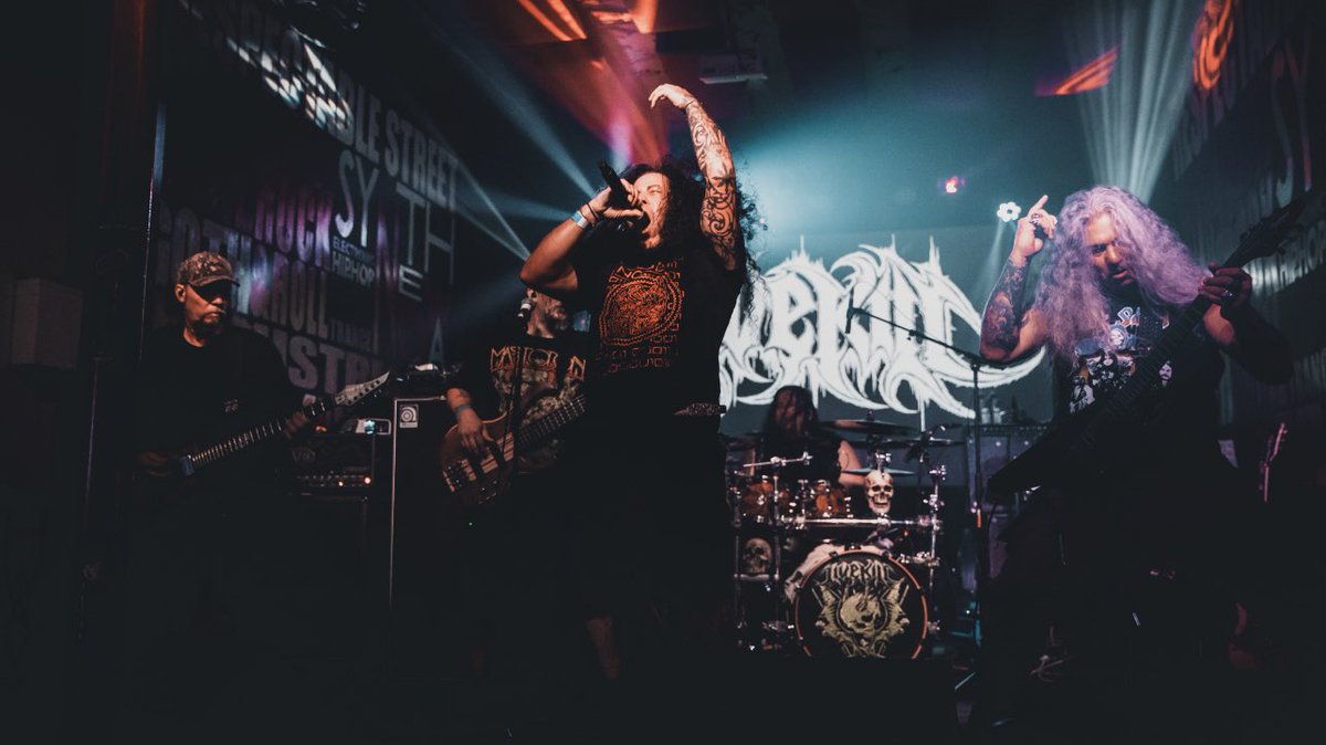 LiveKillBand's tweet photo. Awesome night playing with #Anvil 
@respectablest  West Palm Beach https://t.co/AL5cBELp8N