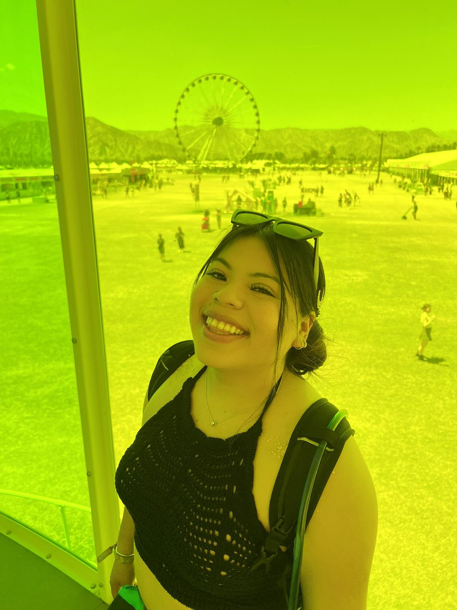 fabi30211's tweet photo. First Chella ✅ https://t.co/hzlrtbxOQe