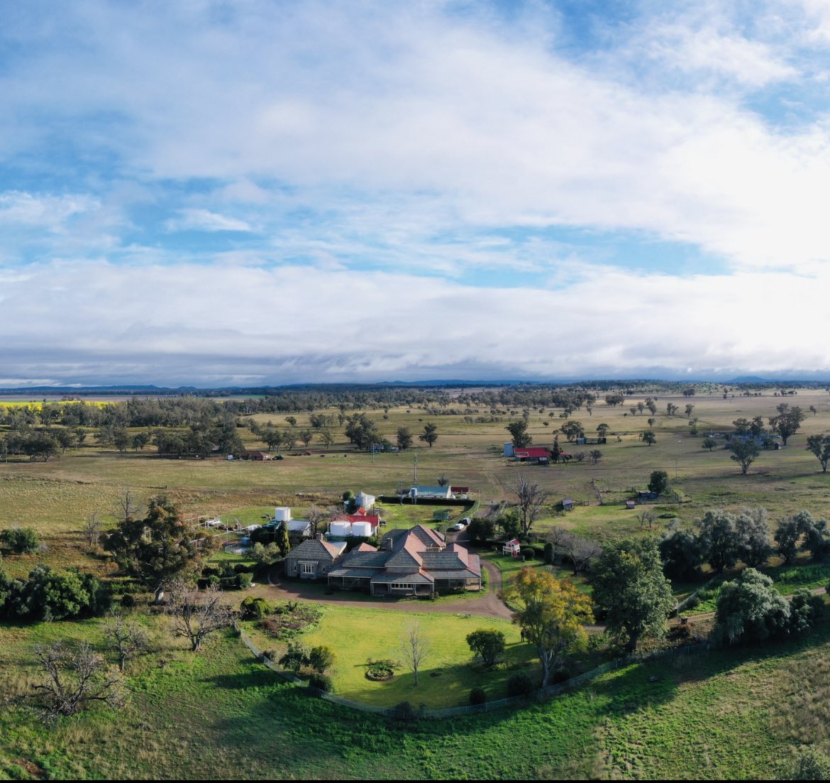 pip_murray's tweet photo. So now we know 🥲SHR listed Kurrumbede on Namoi River near Gunnedah, once home to Dorothea Mackellar, is soon to be shaken to its foundations as work starts next month on the Vickery coal mine which surrounds it. Whitehaven coal is keen to start digging while the price is good. https://t.co/0SxS2Rrsyk