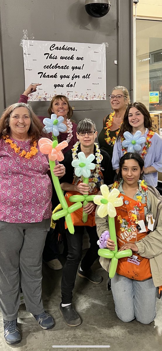 8408OAM's tweet photo. 8408 is ready for FE appreciation week!  We got you!  💪🏻 https://t.co/htOr1I3aeY