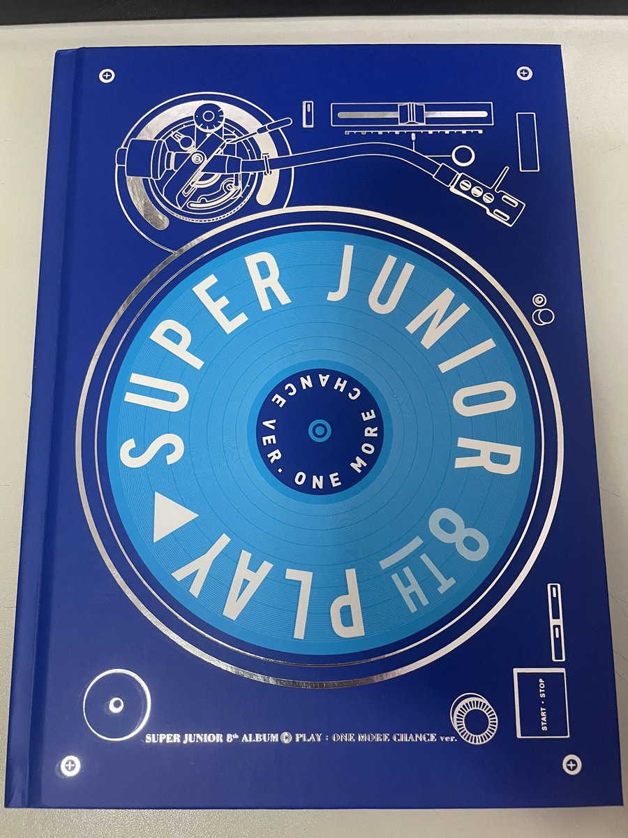 haechul_'s tweet photo. Selling off some of my albums as I need to make space for reno… 

-Play album: Yesung, Eun Hyuk, Donghae, Lee Teuk
-Replay special edition x2
-Replay repackage: Siwon, Shindong

opened before. Pricing at SGD$12 each, exclude shipping. Do DM me if interested! 

#SUPERJUNIOR https://t.co/a6xihLInNL