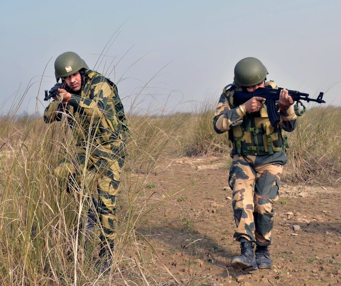 🇮🇳 #देशकेवीर

what is a lifetime adventure for you is a daily routine for us

#जीवनपर्यन्तकर्त्तव्य #BSF #FirstLineofDefence #azadikaamritmahotsav #IndianArmy 
#BoxOffice