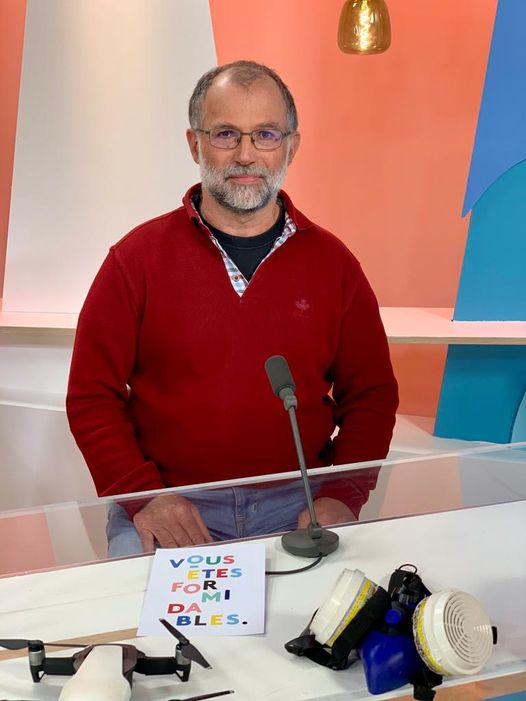 Inspe_FCOMTE's tweet photo. [RENCONTRE]
Patrick Marcel, enseignant à @Inspe_FCOMTE nous parle de sa passion : les volcans 🌋 dans l'émission #VousEtesFormidables @pascalgervaize @F3FrancheComte 
📷 https://t.co/sltwC1MjAx
#Besançon @F3FrancheComte #volcan #volcanologue https://t.co/1a6Txds4gc