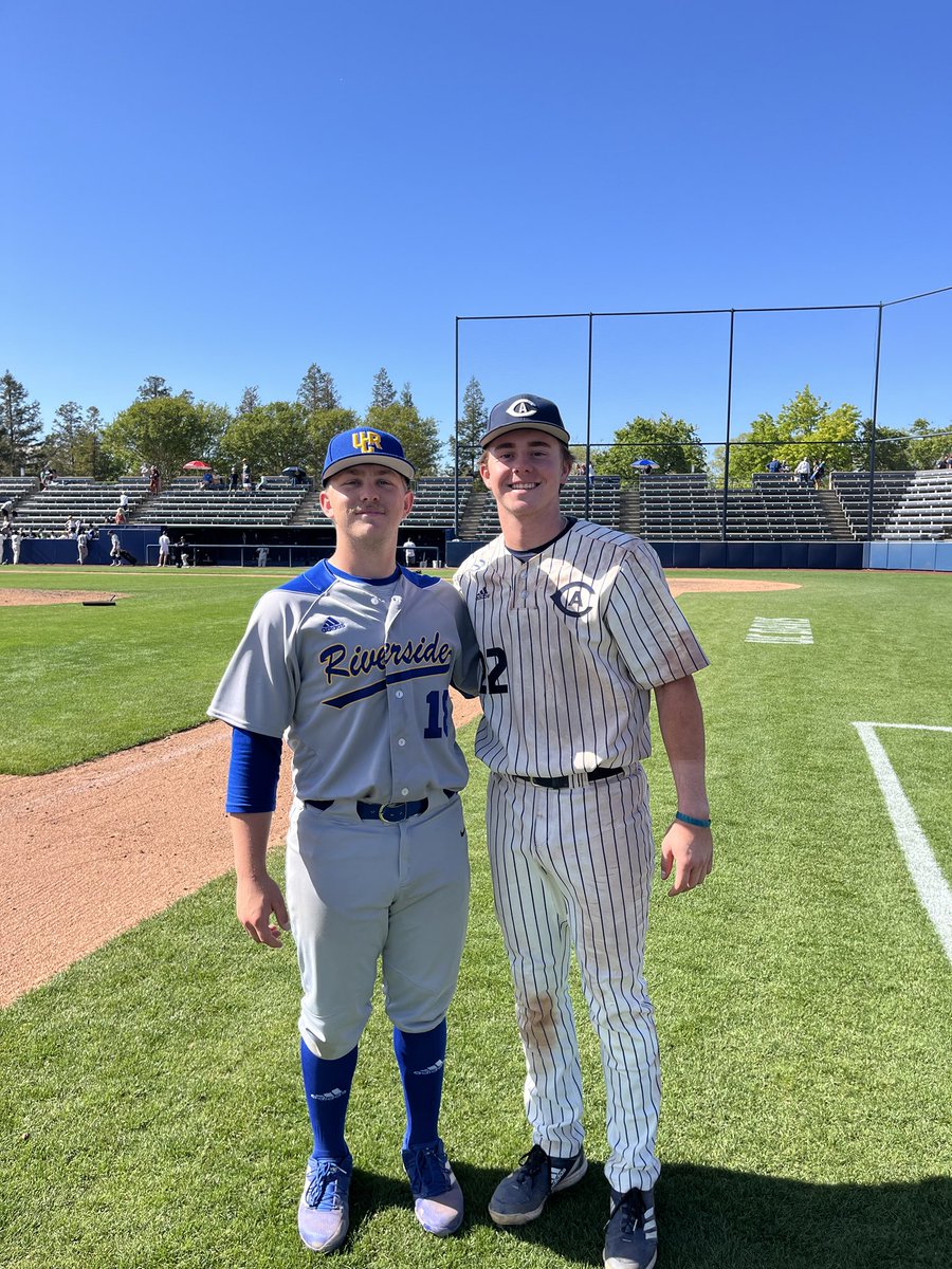 Two studs playing some ball!! Little VCBA reunion. ⁦<a href="/Nickleehey/">Nick Leehey</a>⁩ ⁦<a href="/VinceCicolello/">Vincent Cicolello</a>⁩ ⁦<a href="/SteveHenson/">Steve Henson</a>⁩ ⁦<a href="/EliavAppelbaum/">Eliav Appelbaum</a>⁩