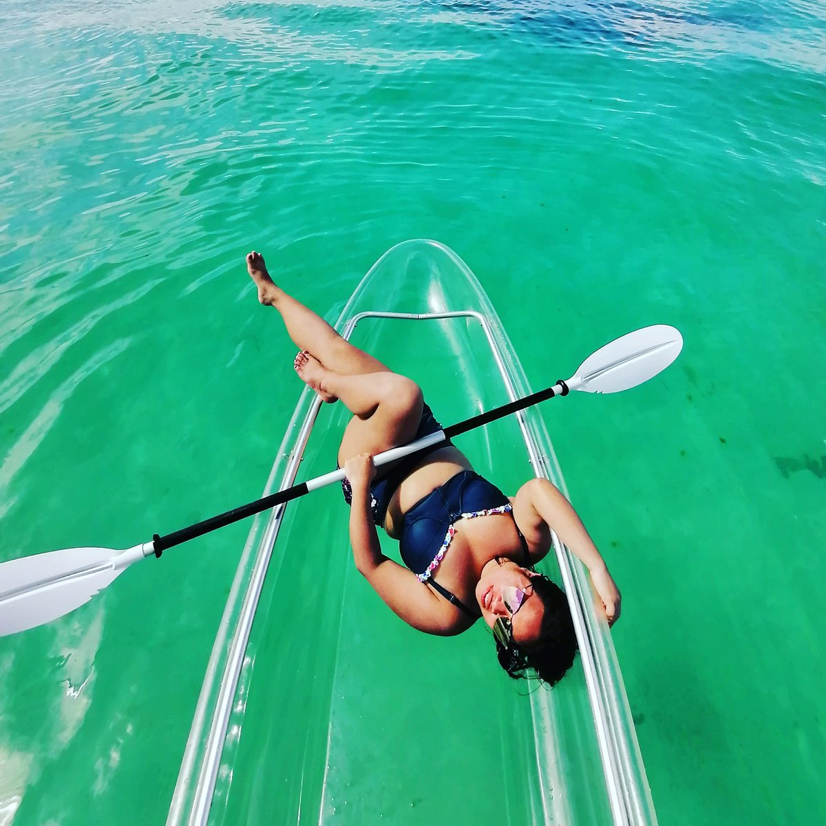 Angel21Fox's tweet photo. Cuz it's 33°C #summertimesaga #boracay #mainit #swimmingwhen https://t.co/sQNangMUcz