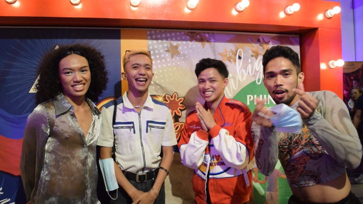 A THREAD: Buong pag-ibig na salamat sa pagsama sa first two weekend of shows ng aming second leg! 🫶

#TumindigAtUmibig na with us: one of today's hottest loveteams #DonBelle - <a href="/donnypangilinan/">Donny</a> &amp; <a href="/bellemariano02/">Belle Mariano</a>, trending drag queens <a href="/PreciousPaulaN/">Precious Paula Nicole</a> &amp; <a href="/brigiding/">brigiding</a> ✨