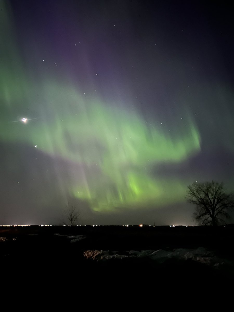 jazramirezg's tweet photo. @AuroraNotify Surrey ND https://t.co/zG9IGDljlk