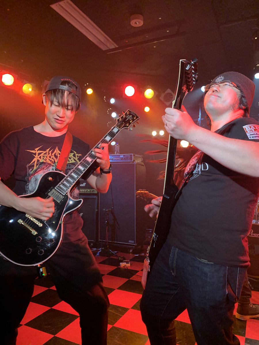 MuvTbDl51nxzoHi's tweet photo. #FROSTVOID
#FROSTVOID4枚その2
#LoudBeast
#立川Babel
(2023.4.23) 久しぶりのメタルKeyボードとギンギン下手Gtター! https://t.co/GGy55gZ6pW