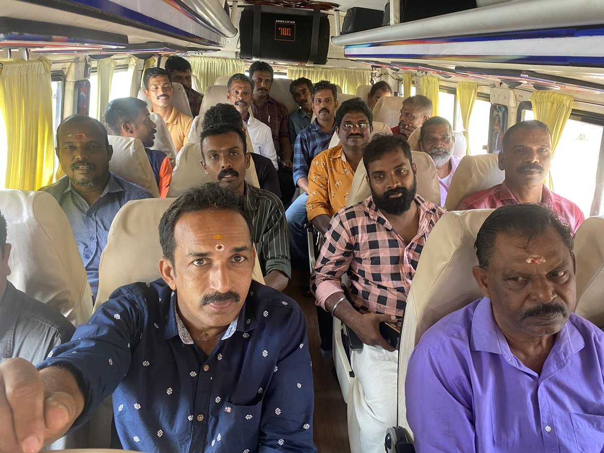 Umesh243404's tweet photo. കൊച്ചിയിലേക്ക്
ബിജെപി മുല്ലയ്ക്കൽ മണ്ഡലം കുതിരപ്പന്തി ഏരിയ കമ്മിറ്റി
#KochiWelcomesModi
#MODIfyingKerala #Yuvam2023 #Welcomeprimeminister
#KeralamAwaitsModi🙏🇮🇳 https://t.co/6jP9hJZCoW