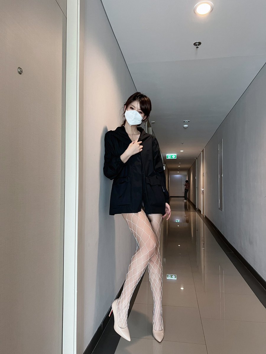 #户外 #露出 #野外 #人前露出
@CPorgyUniverse
@cporgyuniverseR
@HotMediaLuckLot https://t.co/A6Xcn8vMEG