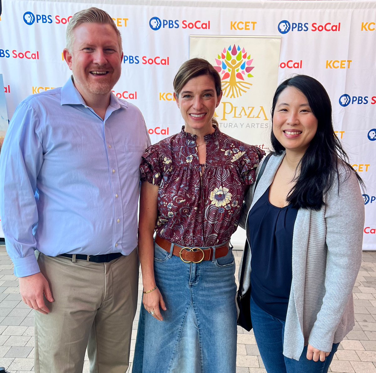 What a wonderful event tonight! @longdrivesouth had it right, @PatiJinich is  “infectious”..in her enthusiasm, her humanity, and her love of carne asada burritos… but we’ve known that for a long time. Gracias! —> @PBSSoCal @PBS @kcet @PBSFood @LAPlazaLA @CPBmedia #LaFronteraPBS