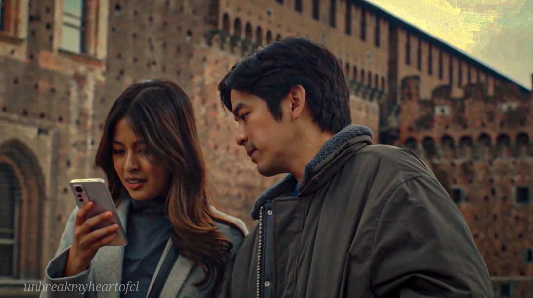 simplymyarchive's tweet photo. Here's some of the snaps I've taken from the teaser! 🫶🏻 Enjoy!!!

#UnbreakMyHeart starring @gabbi
@iamjoshuagarcia @JodiStaMaria @ImRichardYap08

Coming soon on @gmanetwork @iwanttfc and @viuphilippines .

#UnbreakMyHeart #UMHTeaser3 https://t.co/Z2L5kmoshI