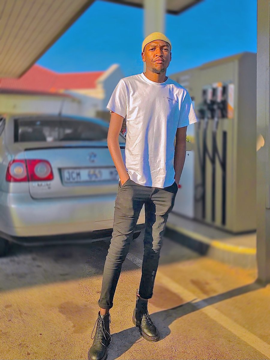 rivicjazz_'s tweet photo. A productive week to everyone ahead. https://t.co/9evTaG6qLG
